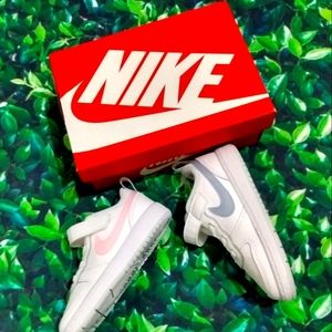 Toddler Girl Nike Court Sneakers